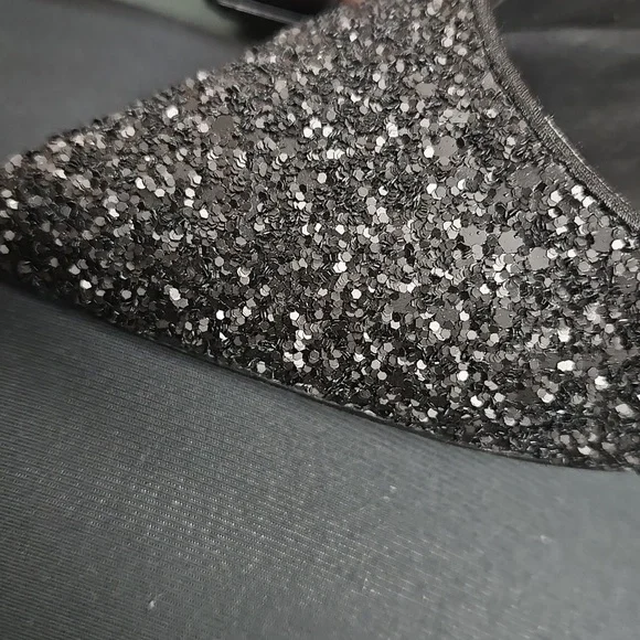 Le Chateau Size 7 Black Sequined Heels - Picture 3 of 9